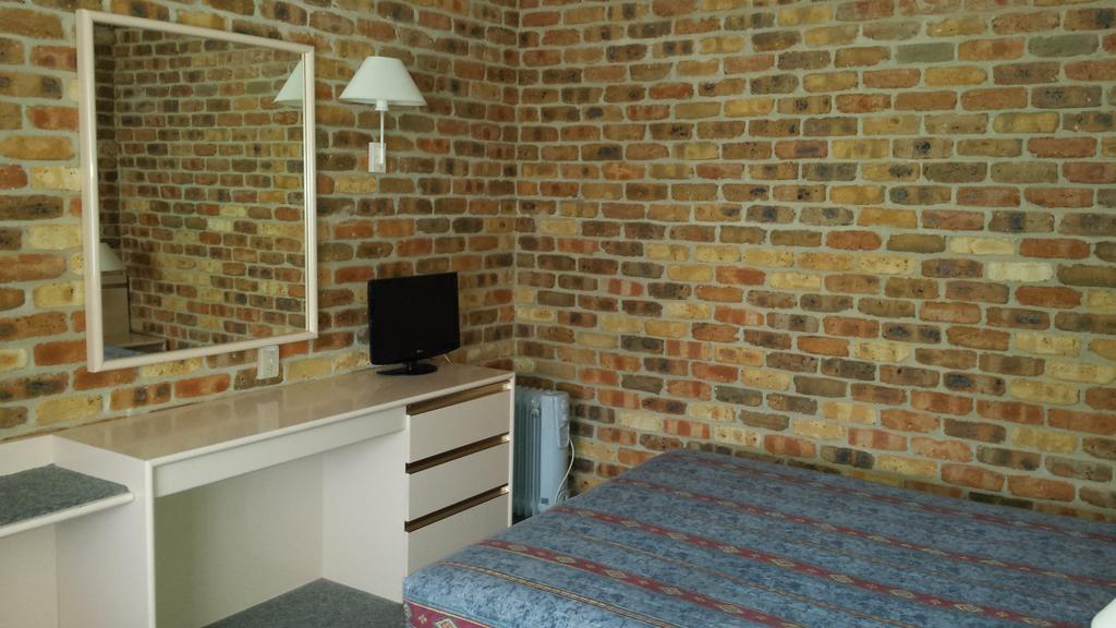 Mollymook Surfbeach Motel & Apartments מראה חיצוני תמונה